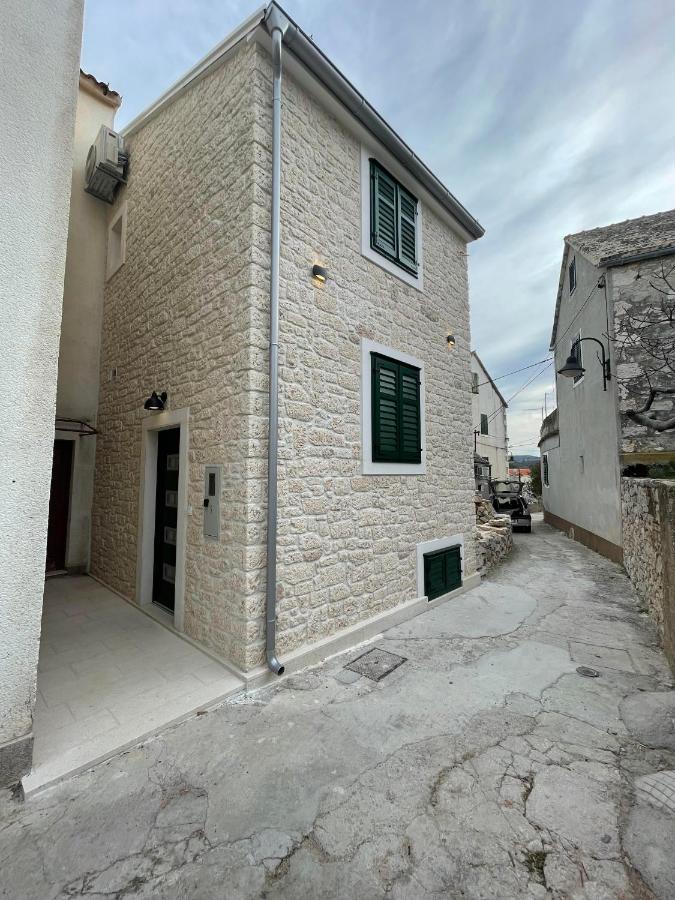 Citadela Apartment Primosten Exterior photo